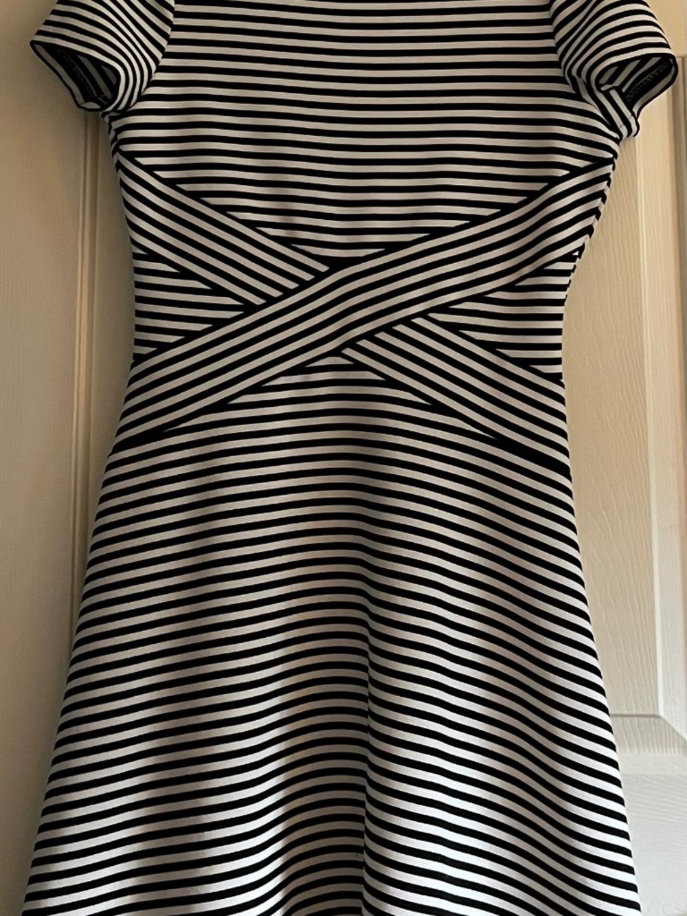 Women’s Black White Striped Fit & Flare Dress Size Medium Stretch – Indication